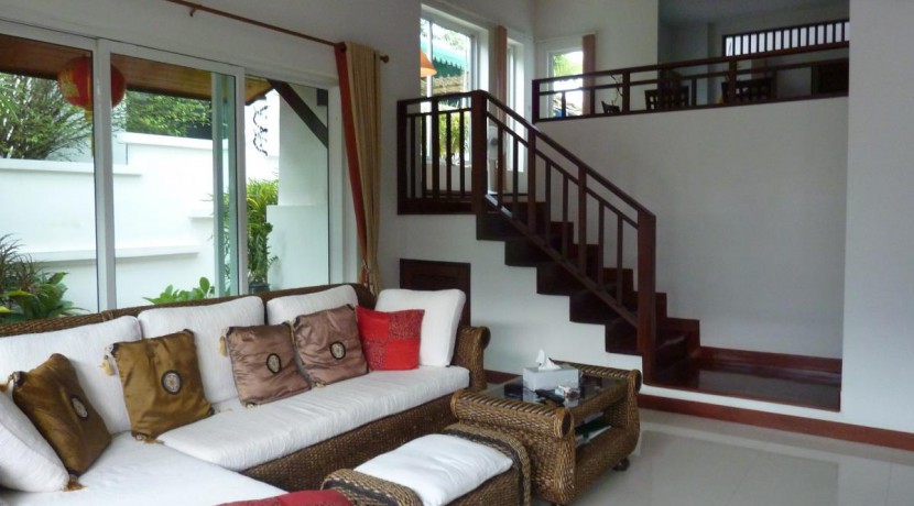 06 living room
