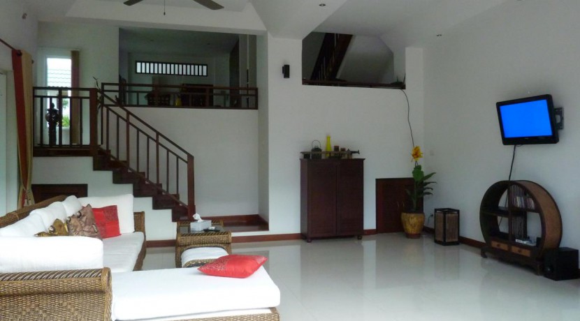 08 living room