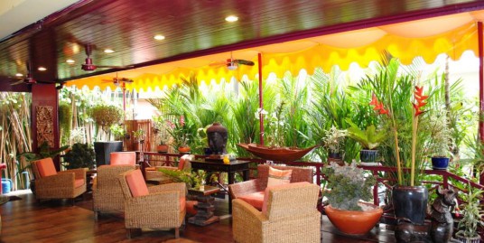 3 Stars Hotel